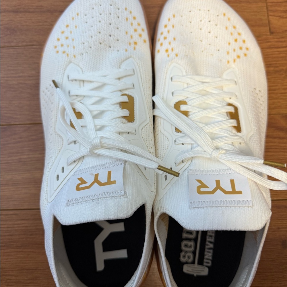 White and Gold Men's TYR barefoot trainers
